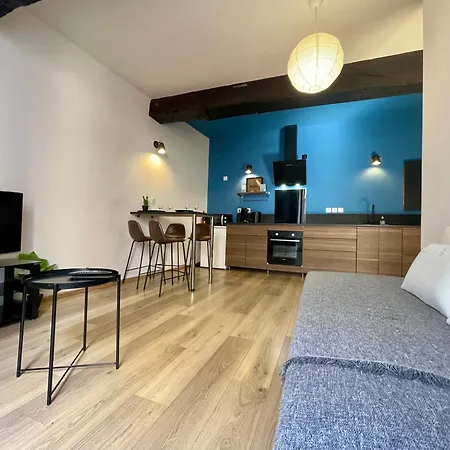 Les Halles 2 - - Lumineux - Spacieux - Fibre *